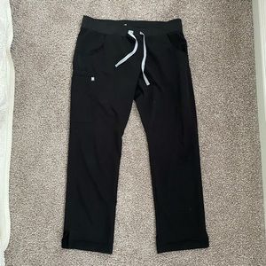 Black Figs Kade Cargo Scrub Pants